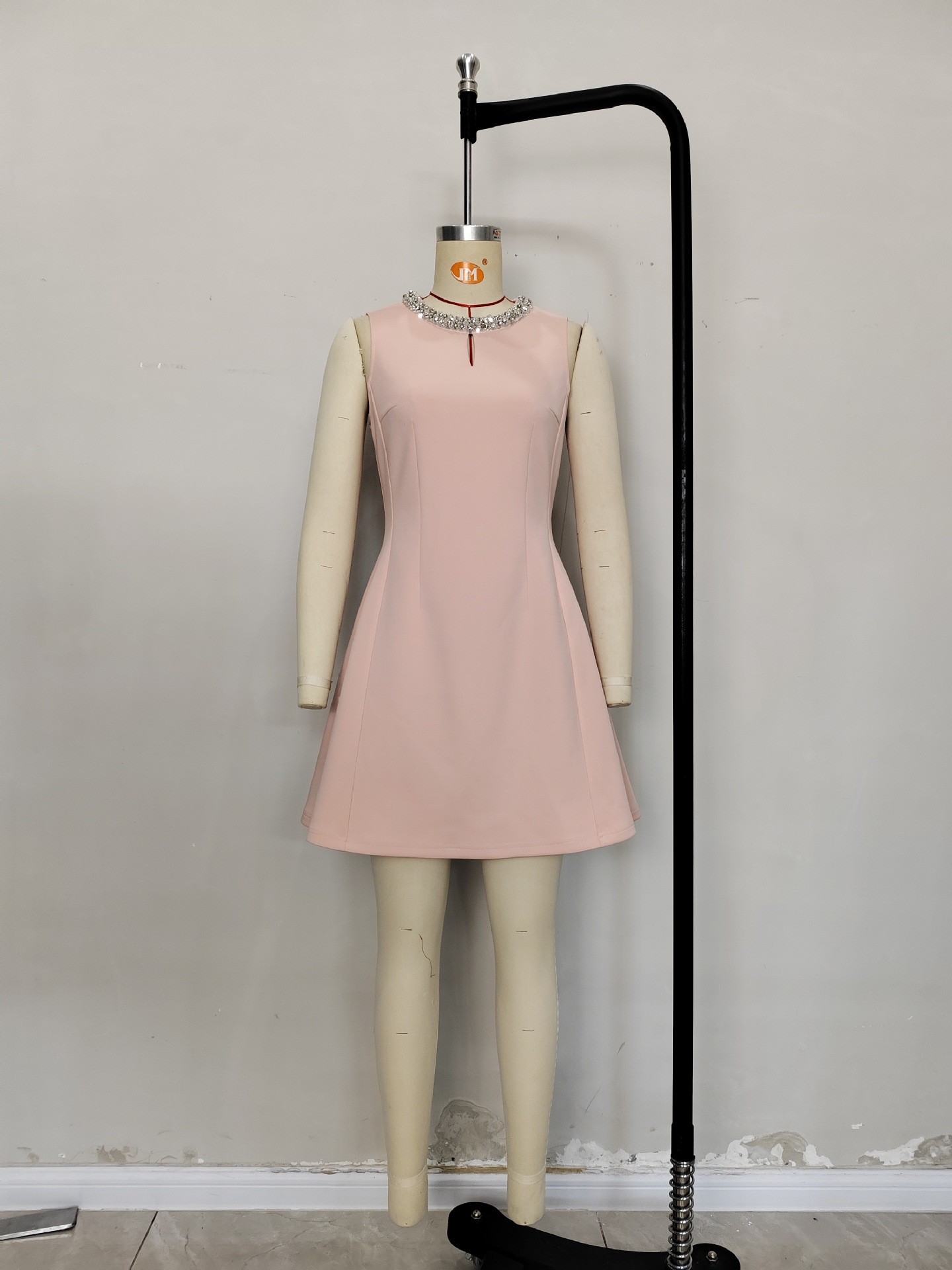 Letnia damska odzież bez rękaw – Summer Clothing Pakistan recenzja i cena