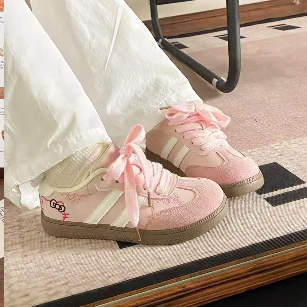Damskie sneakersy Hello Kitty  – Summer Clothing Korea recenzja i cena