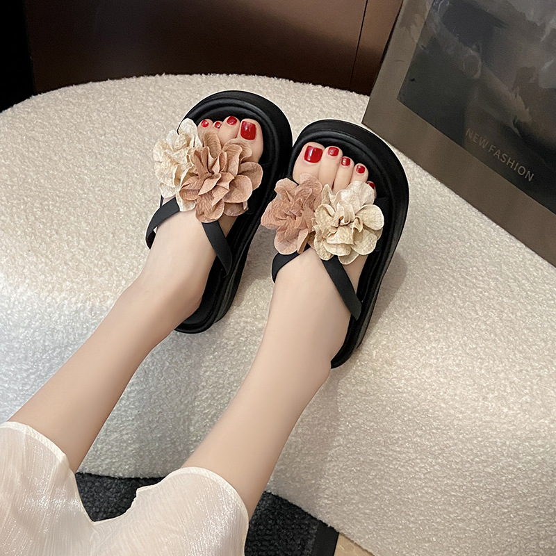 Dwukolorowe sandały na platfor – Summer Clothing Korea recenzja i cena