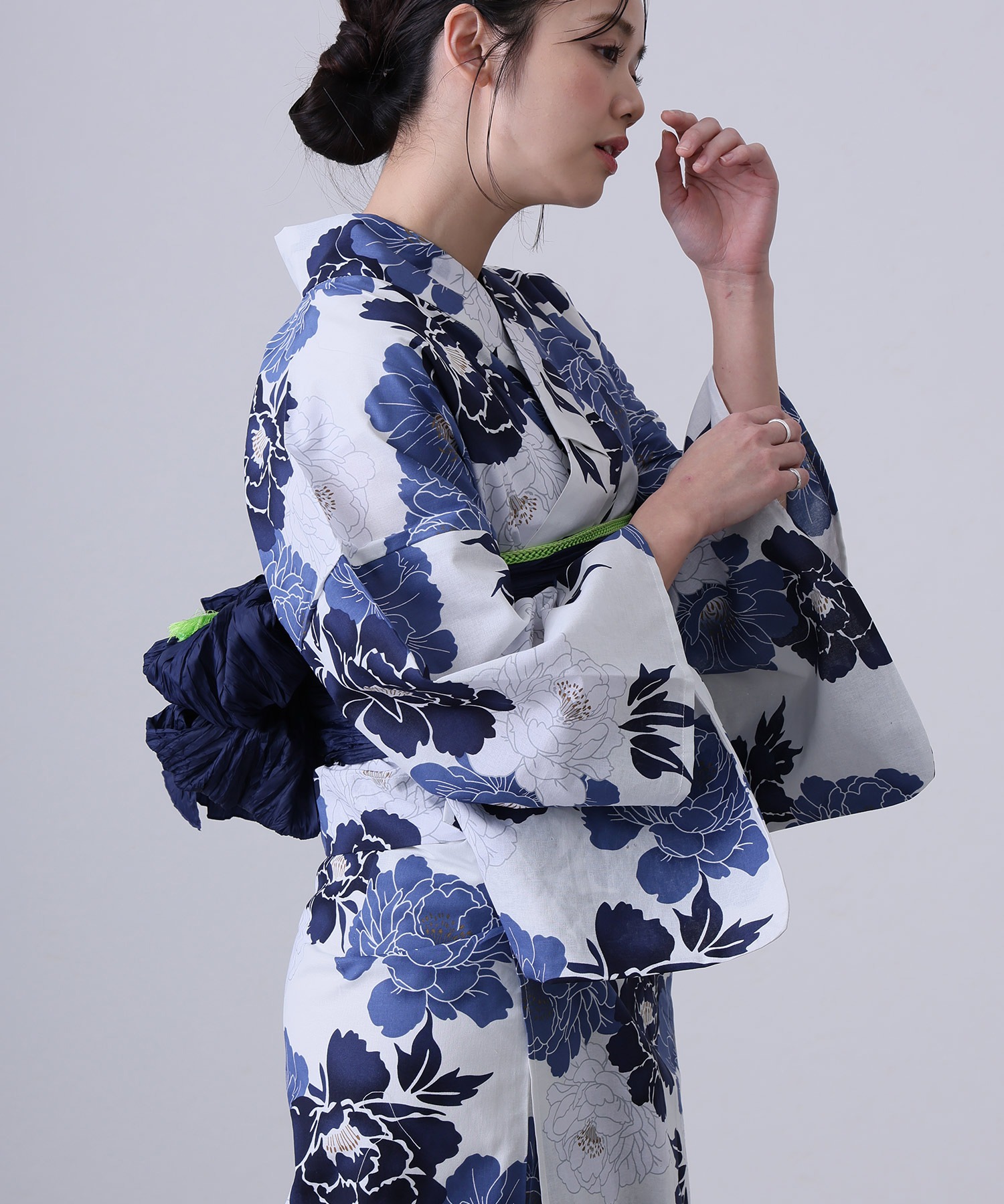 Tradycyjna Yukata Kimono Sukie – Summer Clothing For Girls recenzja i cena