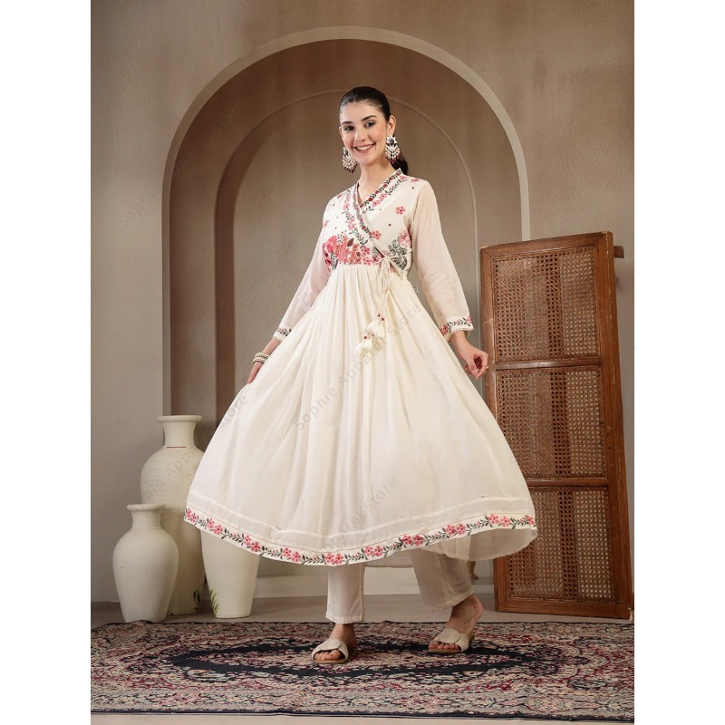 Biały bawełniany zestaw Anarka – Summer Clothing Pakistan recenzja i cena